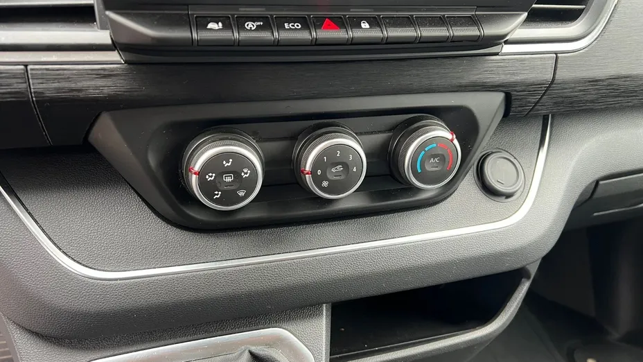 RENAULT Trafic Trafic Kombi 2.0 Blue dCi L2 Equilibre