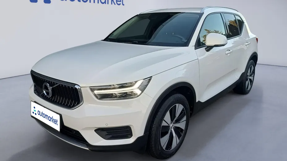 VOLVO XC40 XC40 T3 Momentum