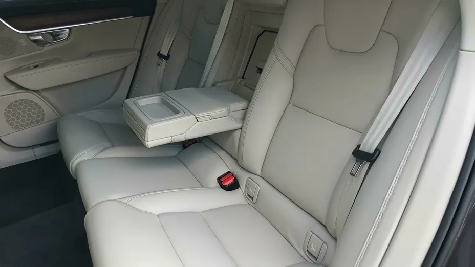 VOLVO S90 S90 B5 B Inscription aut