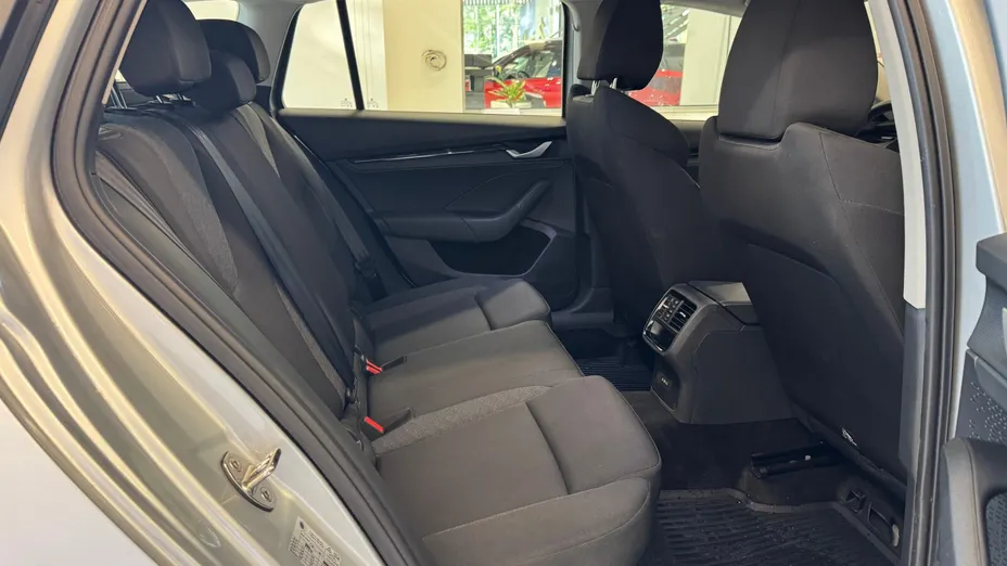 SKODA Octavia Octavia 1.5 TSI mHEV Essence DSG