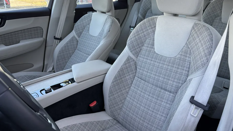 VOLVO XC60 XC60 B4 B Core aut