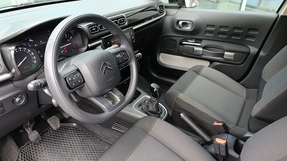 CITROEN C3 C3 1.2 PureTech Shine