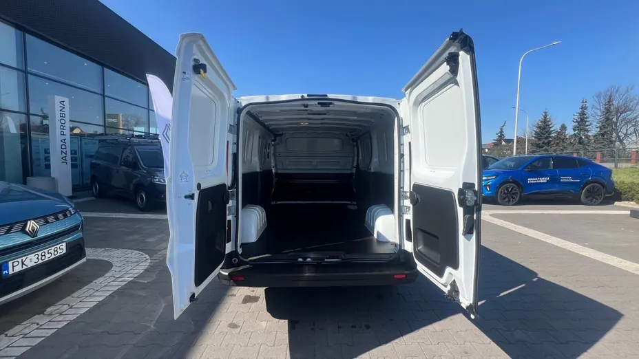 RENAULT Trafic Trafic 2.0 dCi L2H1 HD Extra Nowy
