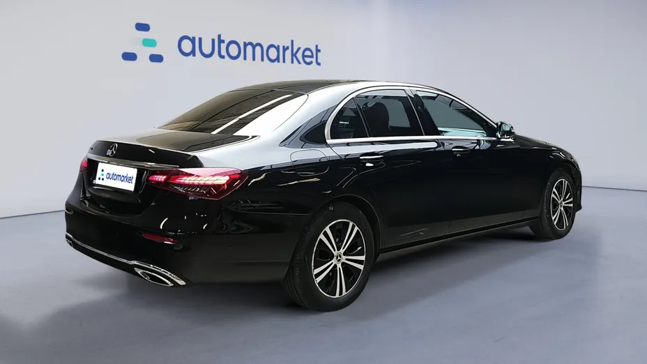 MERCEDES-BENZ E Klasa E 220 d