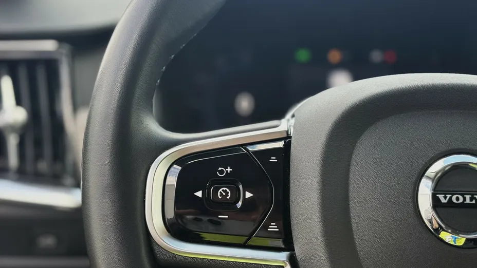 VOLVO V90 V90 CC B5 D AWD Ultimate aut