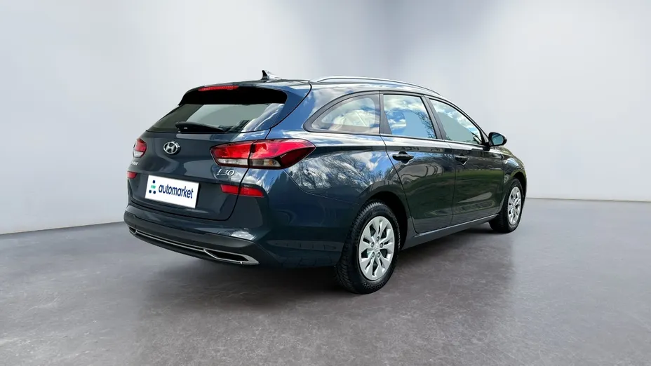 HYUNDAI i30 i30 1.5 DPI Classic +