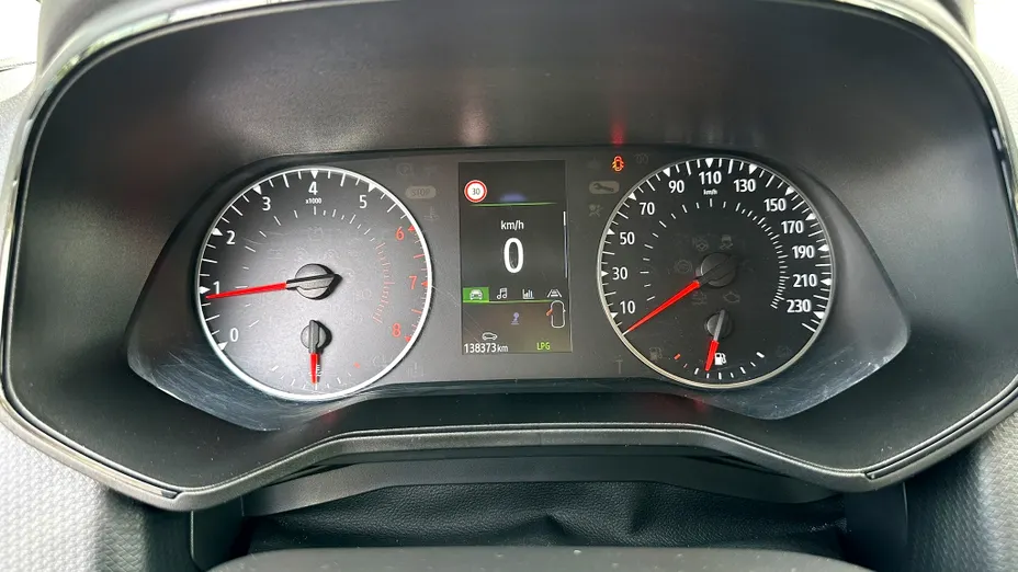 RENAULT Clio Clio 1.0 TCe Zen LPG