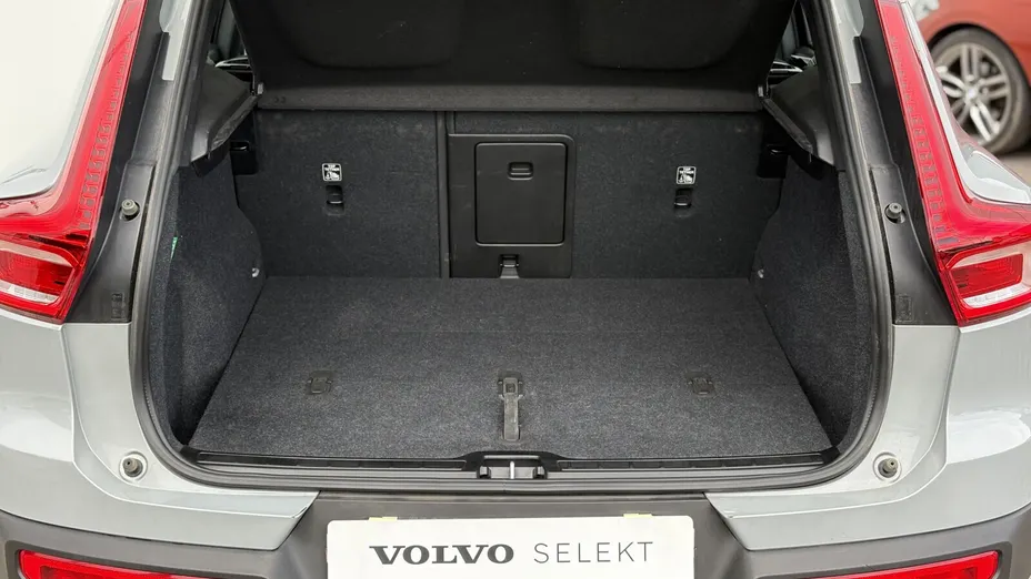 VOLVO XC40 XC40 B3 Core aut