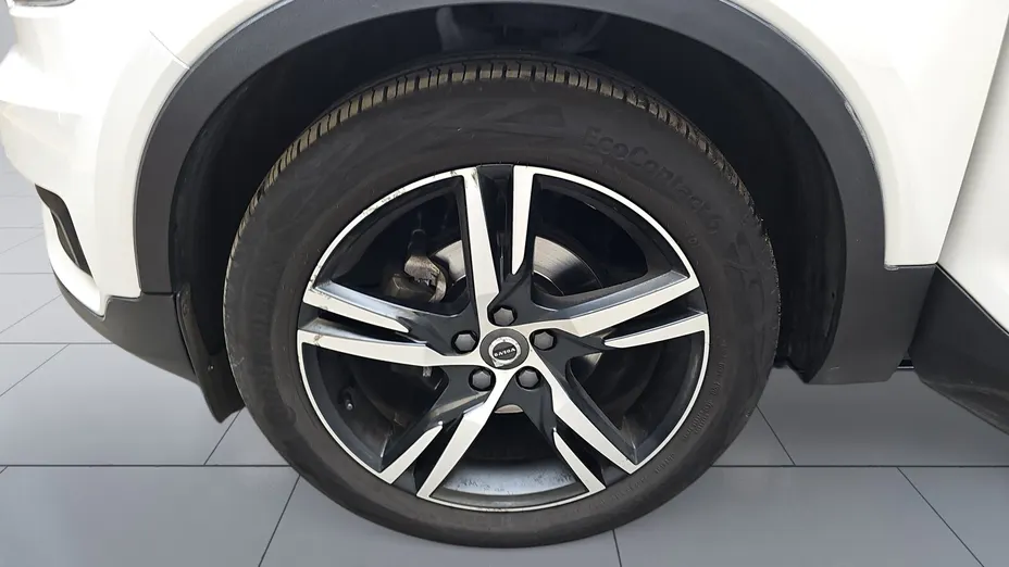 VOLVO XC40 XC40 T3 R-Design aut