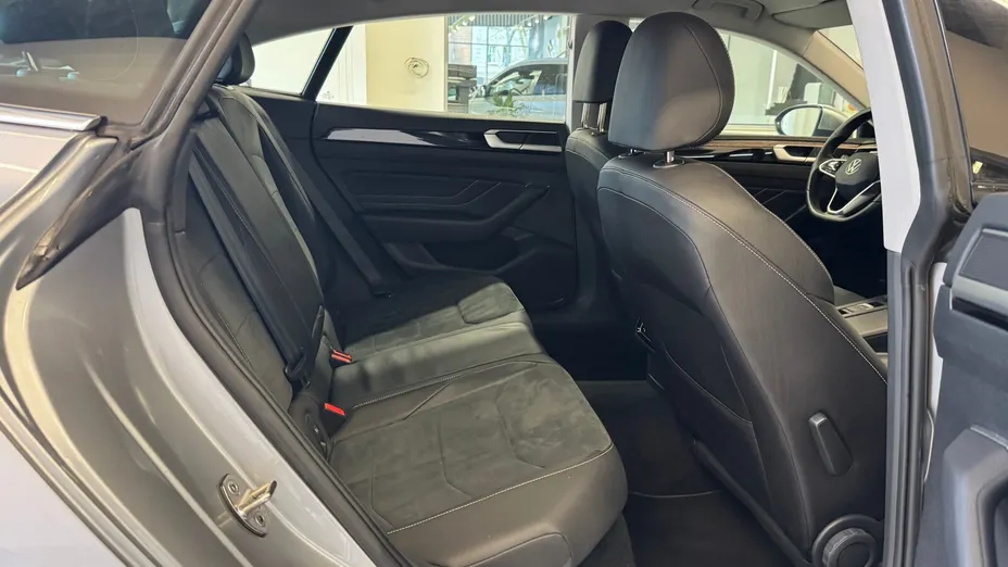 VOLKSWAGEN Arteon Arteon 2.0 TSI Elegance DSG