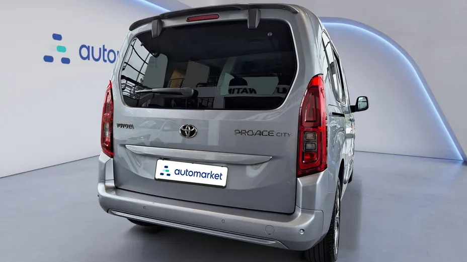 TOYOTA Proace City Verso Proace City Verso 1.5 D-4D Family