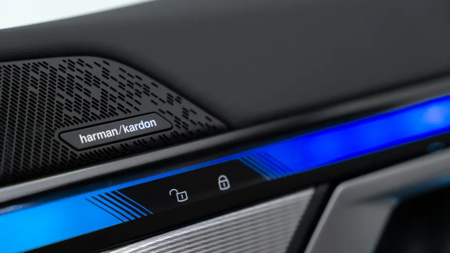 BMW Seria 5 520d mHEV M Sport aut Nowy