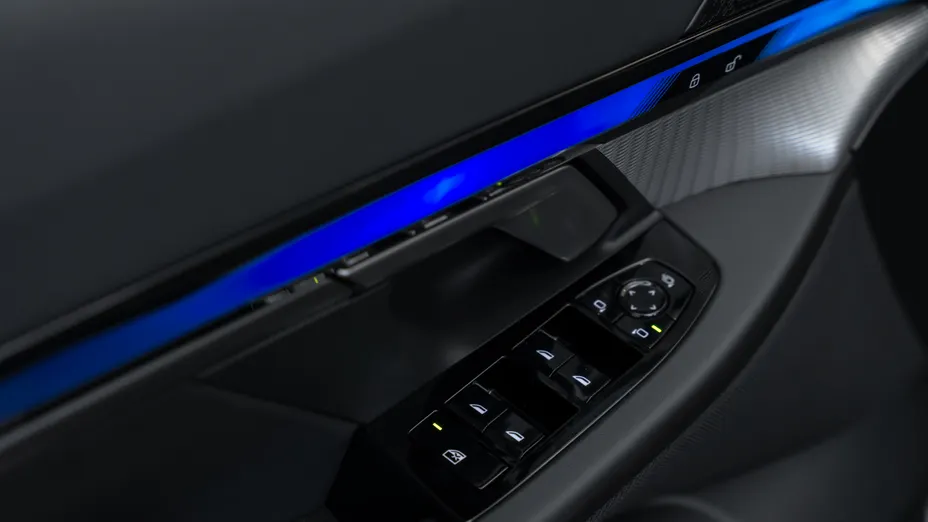 BMW Seria 5 520d mHEV M Sport aut Nowy