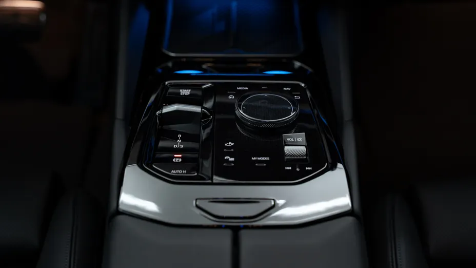 BMW Seria 5 520d mHEV M Sport aut Nowy