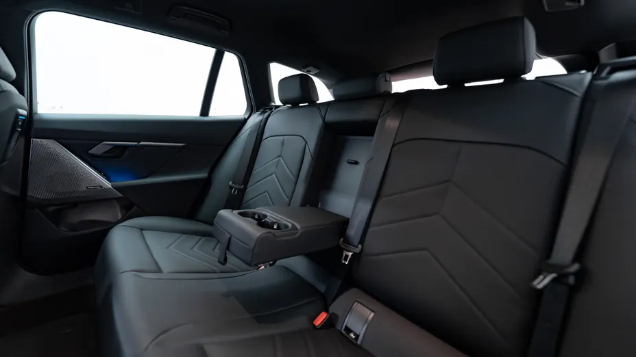 BMW Seria 5 520d mHEV M Sport aut Nowy