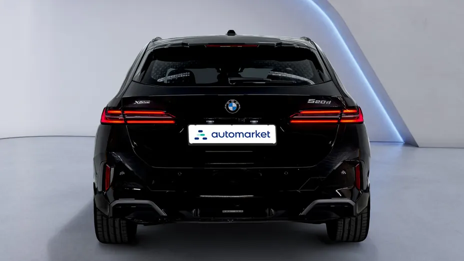BMW Seria 5 520d xDrive mHEV M Sport aut Nowy