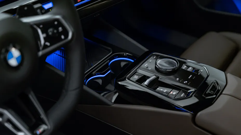 BMW Seria 5 520d xDrive mHEV M Sport aut Nowy