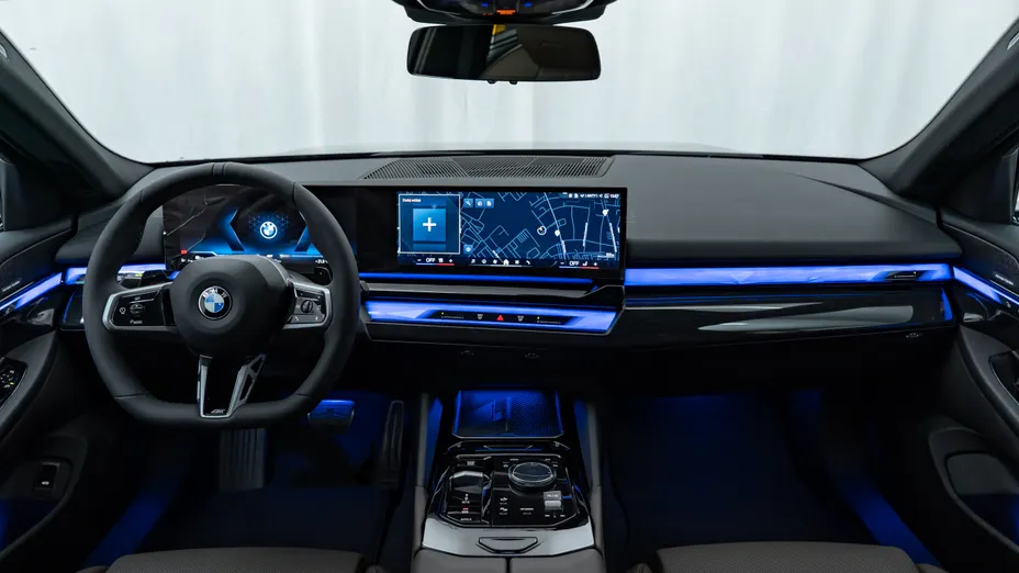 BMW Seria 5 520d xDrive mHEV M Sport aut Nowy