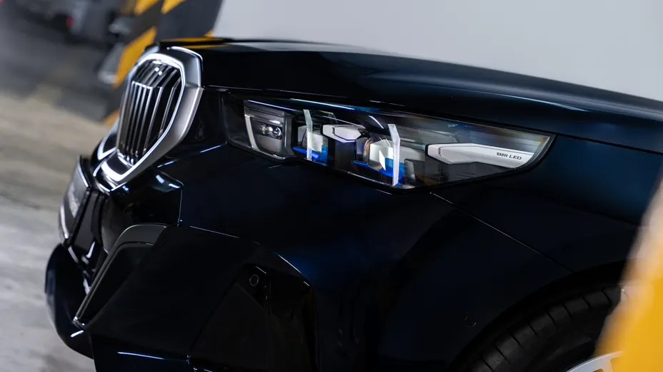 BMW Seria 5 520d xDrive mHEV M Sport aut Nowy