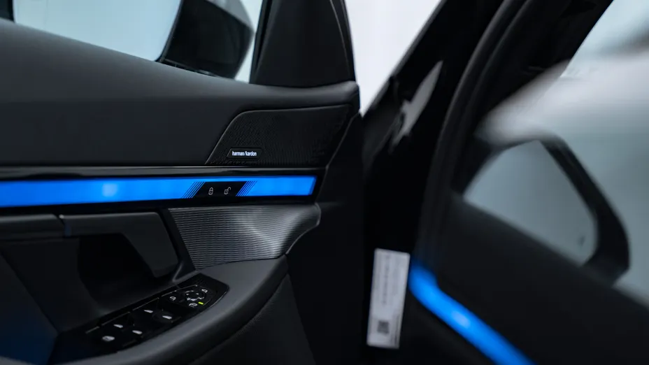 BMW Seria 5 520d xDrive mHEV M Sport aut Nowy