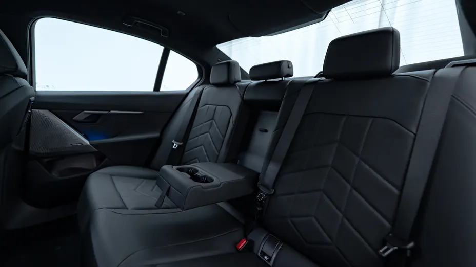 BMW Seria 5 520i mHEV M Sport aut Nowy