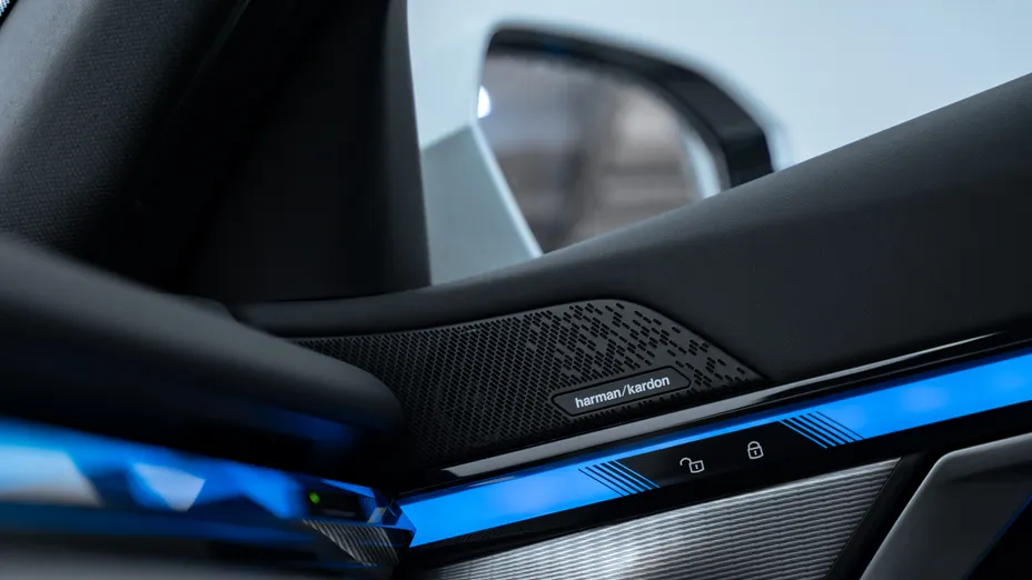 BMW Seria 5 520i mHEV M Sport aut Nowy