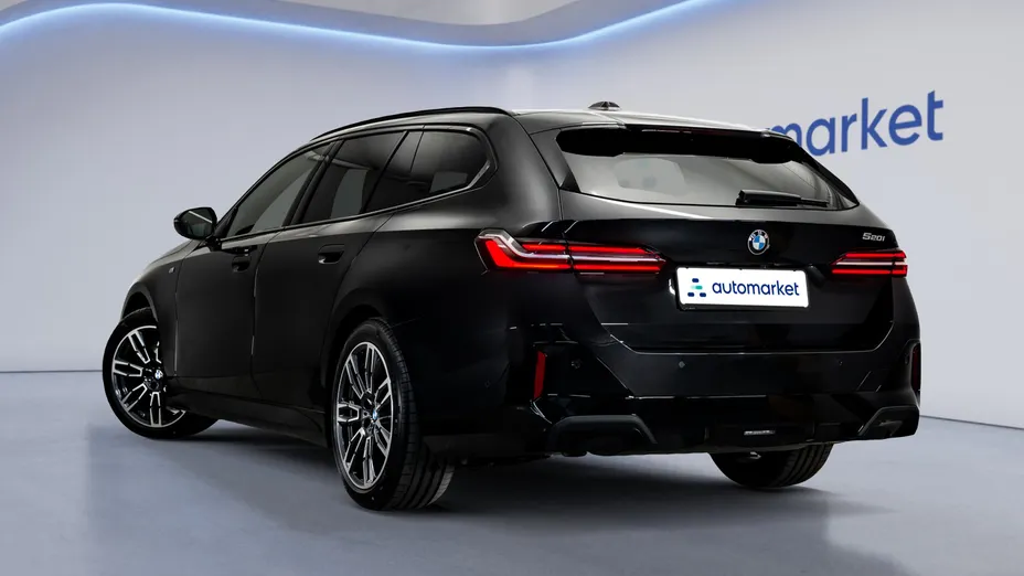 BMW Seria 5 520i mHEV M Sport aut Nowy