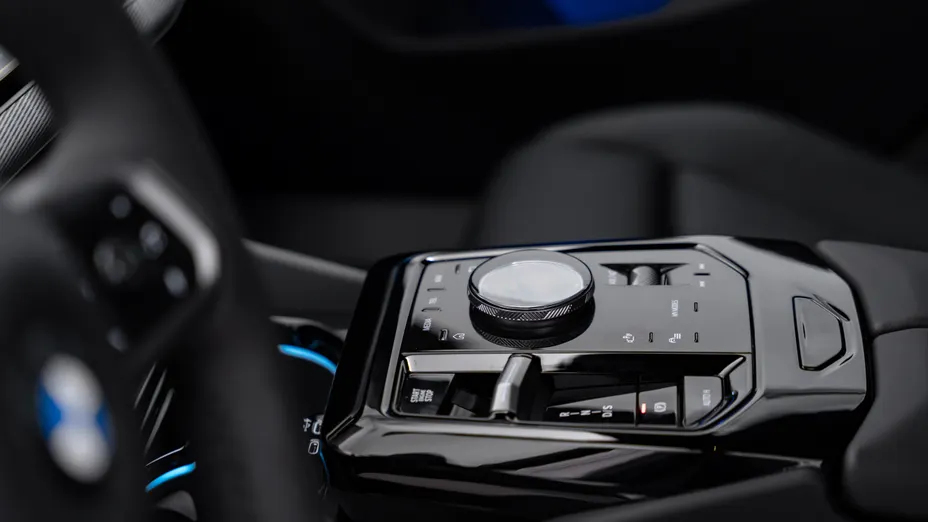 BMW Seria 5 520i mHEV M Sport aut Nowy