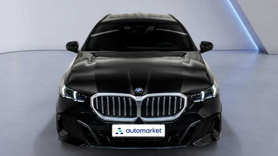 BMW Seria 5 520i mHEV M Sport aut Nowy