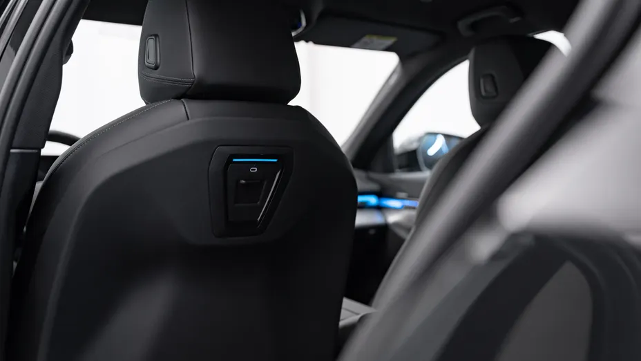 BMW Seria 5 520i mHEV M Sport aut Nowy