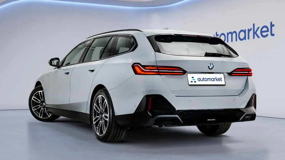 BMW Seria 5 520i mHEV M Sport aut Nowy