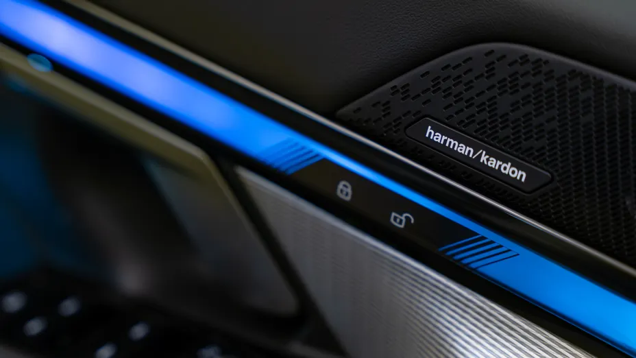 BMW Seria 5 520i mHEV M Sport aut Nowy