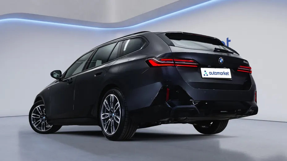 BMW Seria 5 520i mHEV M Sport aut Nowy