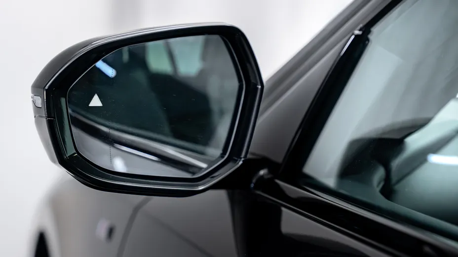 BMW Seria 5 520i mHEV M Sport aut Nowy