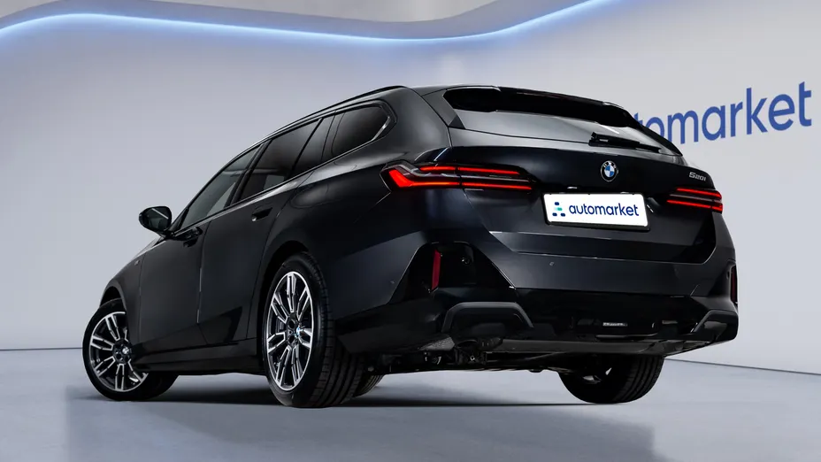BMW Seria 5 520i mHEV M Sport aut Nowy