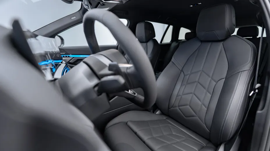 BMW Seria 5 520i mHEV M Sport aut Nowy