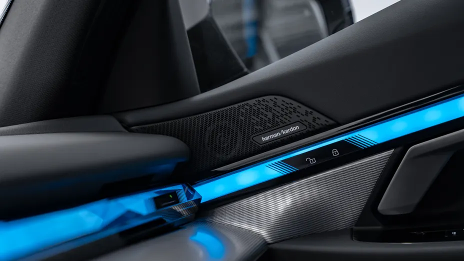 BMW Seria 5 520i mHEV M Sport aut Nowy