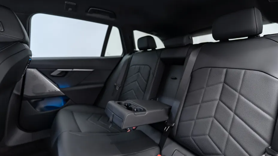 BMW Seria 5 520i mHEV M Sport aut Nowy