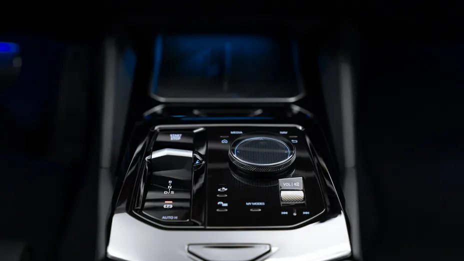 BMW Seria 5 520i mHEV M Sport aut Nowy