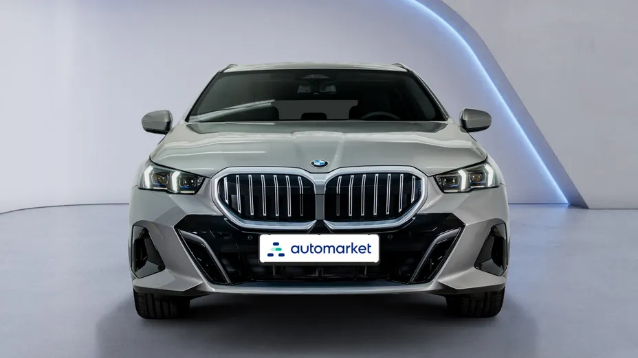 BMW Seria 5 520i mHEV M Sport aut Nowy