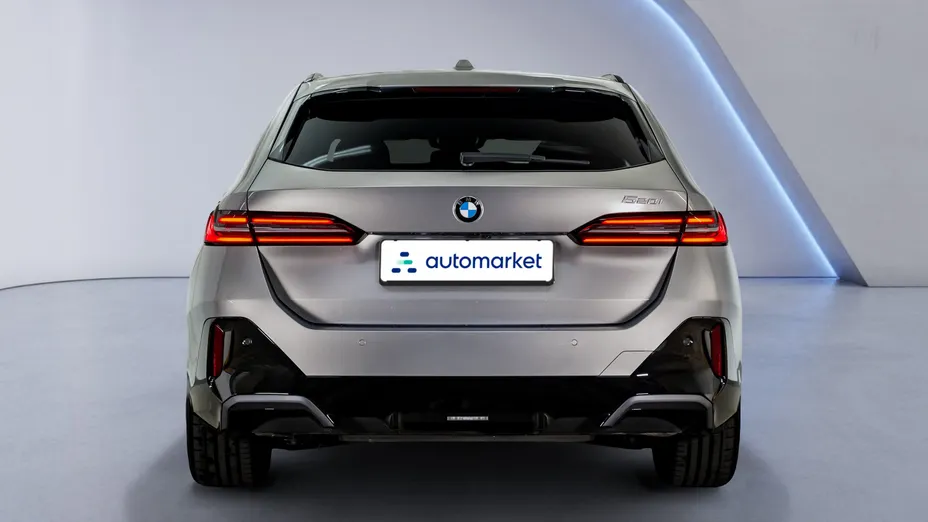BMW Seria 5 520i mHEV M Sport aut Nowy