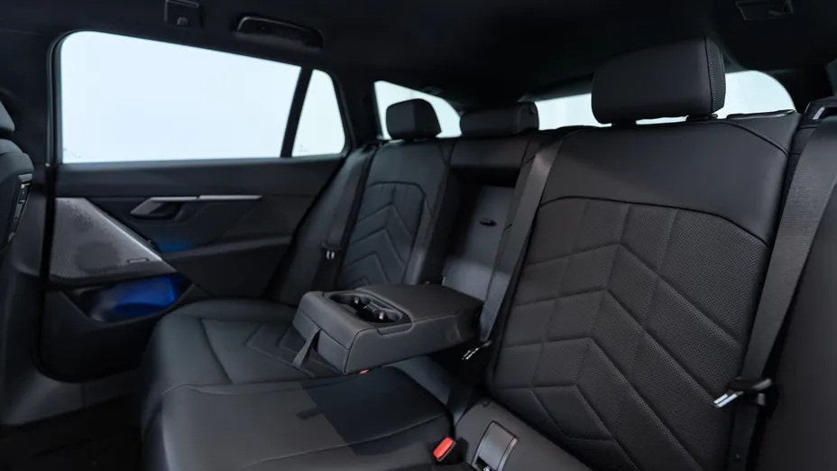 BMW Seria 5 520i mHEV M Sport aut Nowy