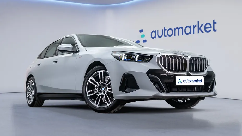 BMW Seria 5 520i mHEV M Sport aut Nowy