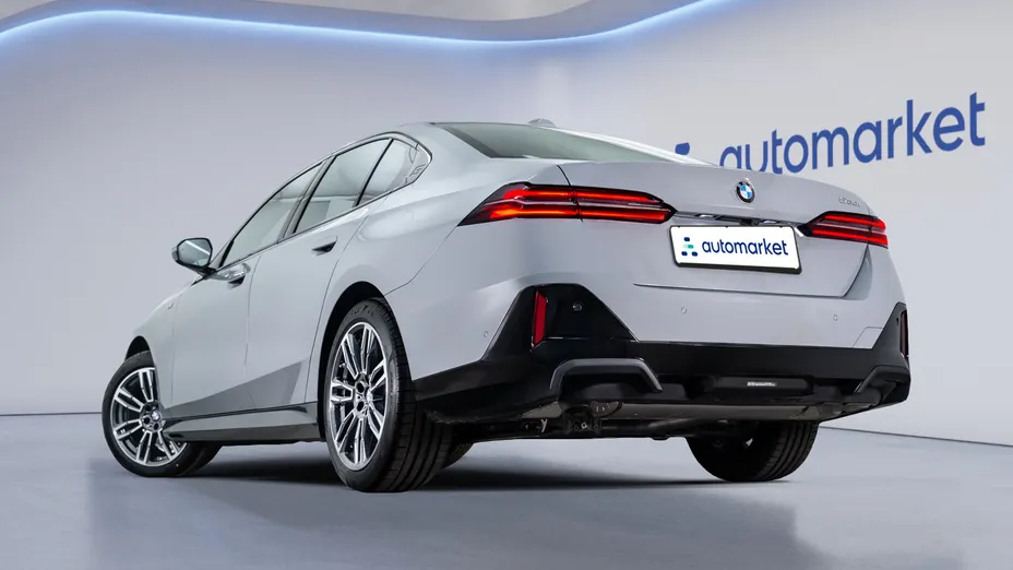 BMW Seria 5 520i mHEV M Sport aut Nowy