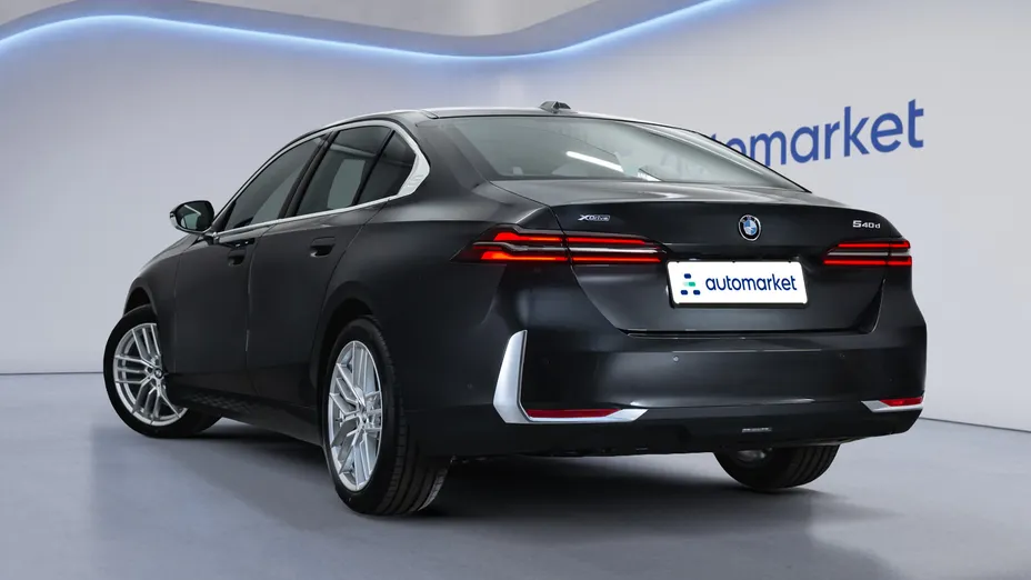 BMW Seria 5 540d xDrive mHEV aut Nowy