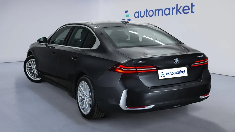 BMW Seria 5 540d xDrive mHEV aut Nowy