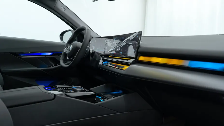 BMW Seria 5 540d xDrive mHEV aut Nowy