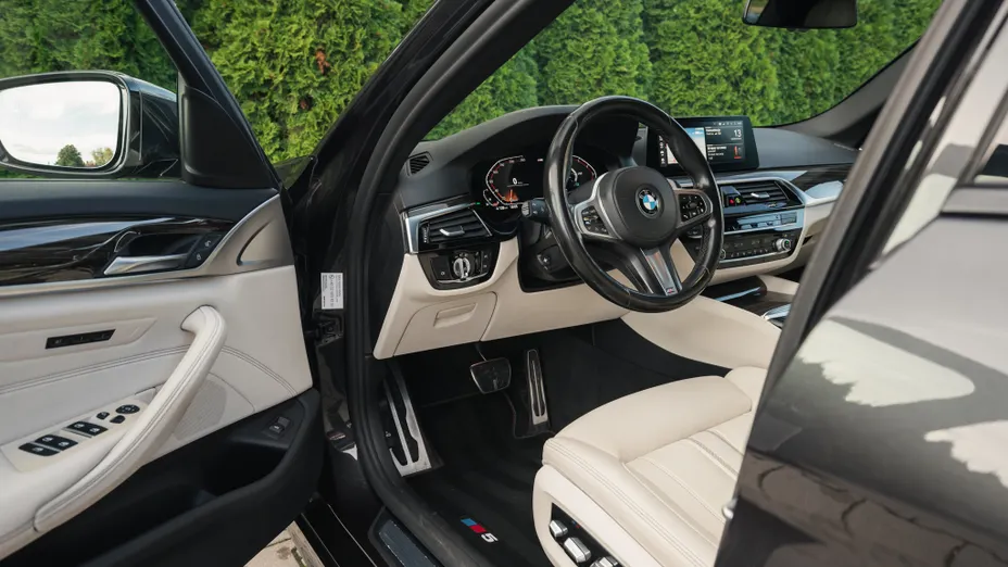 BMW Seria 5 540i xDrive GPF M Sport sport-aut