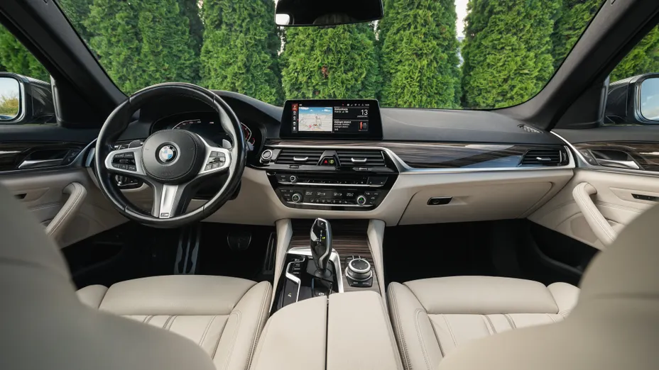 BMW Seria 5 540i xDrive GPF M Sport sport-aut