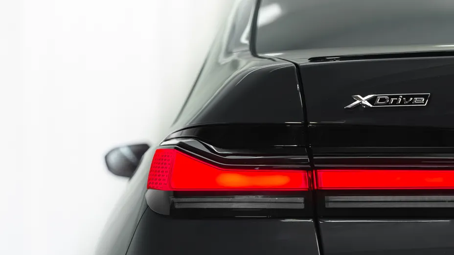 BMW Seria 7 740d xDrive mHEV M Sport sport-aut Nowy